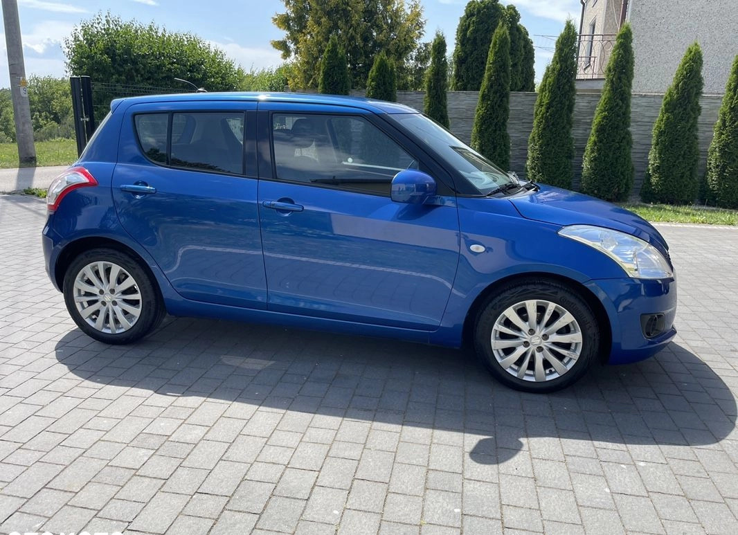 Suzuki Swift cena 21900 przebieg: 168075, rok produkcji 2011 z Sochaczew małe 781